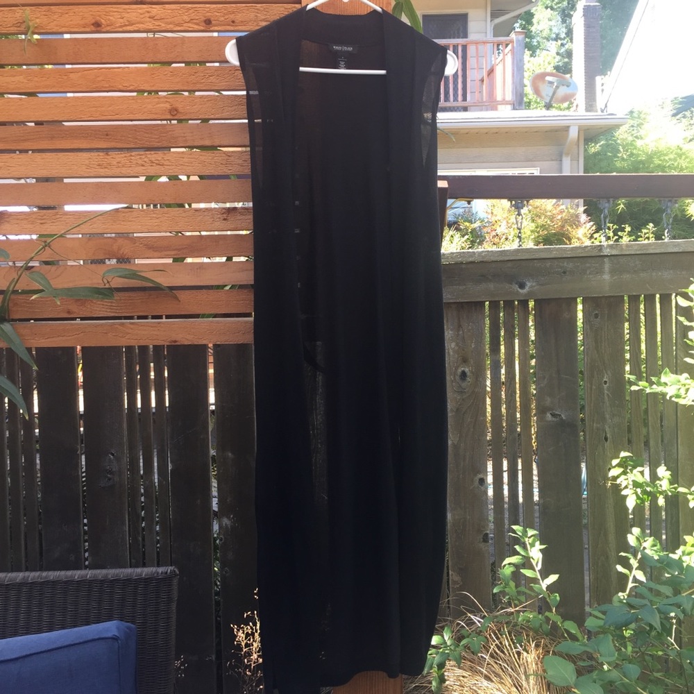 White House Black Market long sleeveless duster